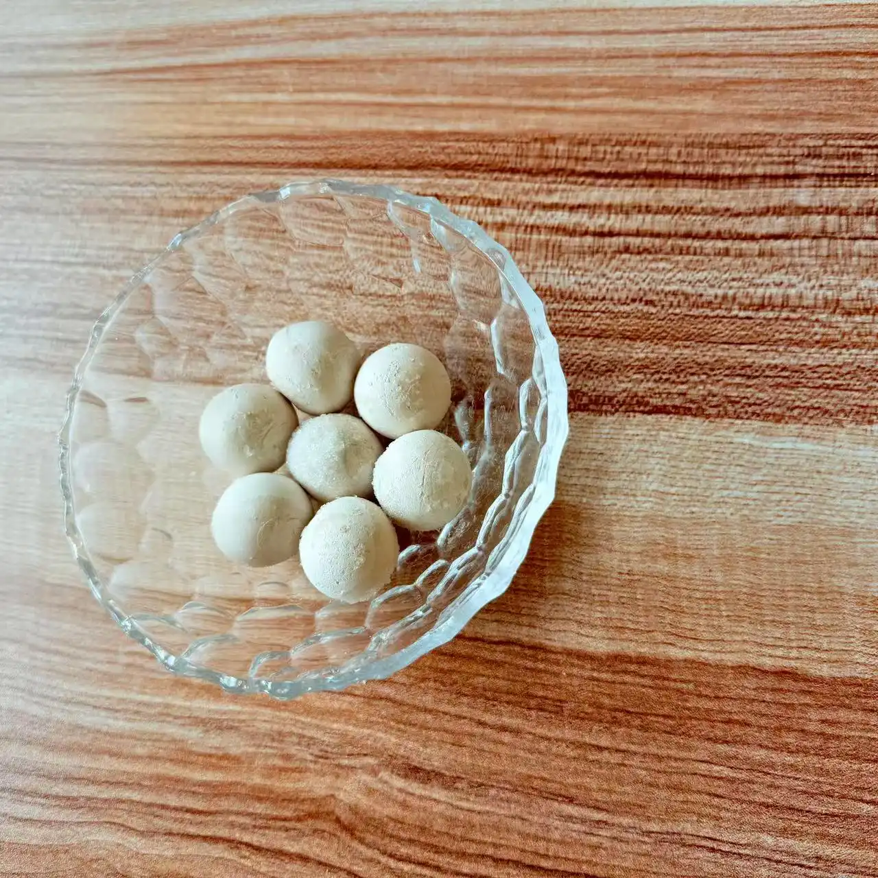 Cocoa and Almond Glutinous Rice Balls Cocoa and Almond Glutinous Rice Balls