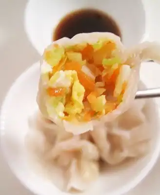 carrot and egg dumpllngs carrot and egg dumpllngs